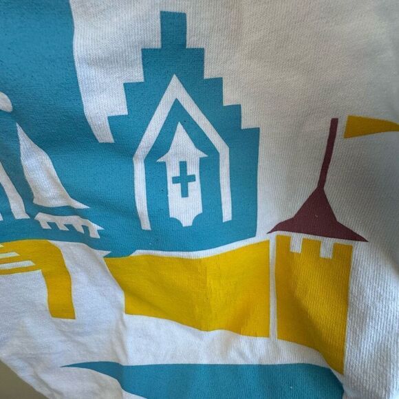 Disney Parks 2022 Vault Collection 50th Anniversary Castle Spirit Jersey XL - Picture 11 of 11